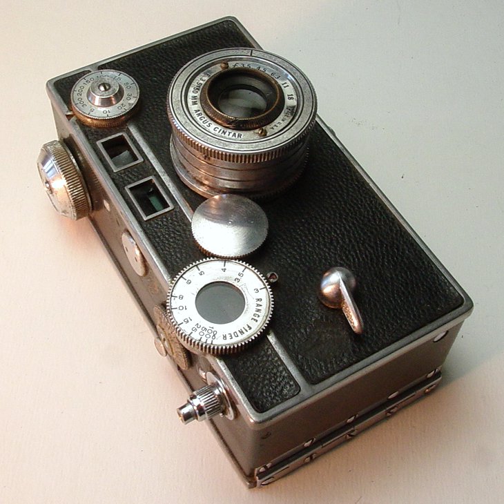 Argus C2 with case