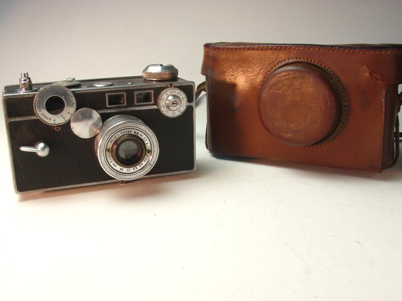 Argus C2 with case