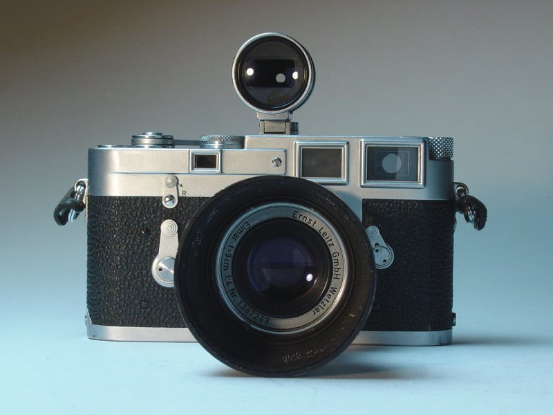 Leica M3 with Elmar 90mm f/4.0
