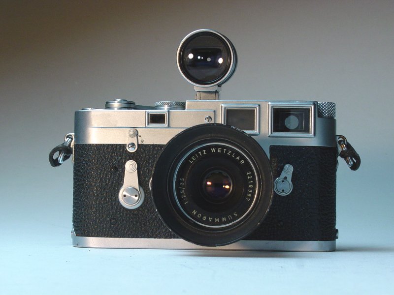 Leica M3 with Summaron 35mm f/2.8 and Nippon Kogaku Vario-Angle Finder