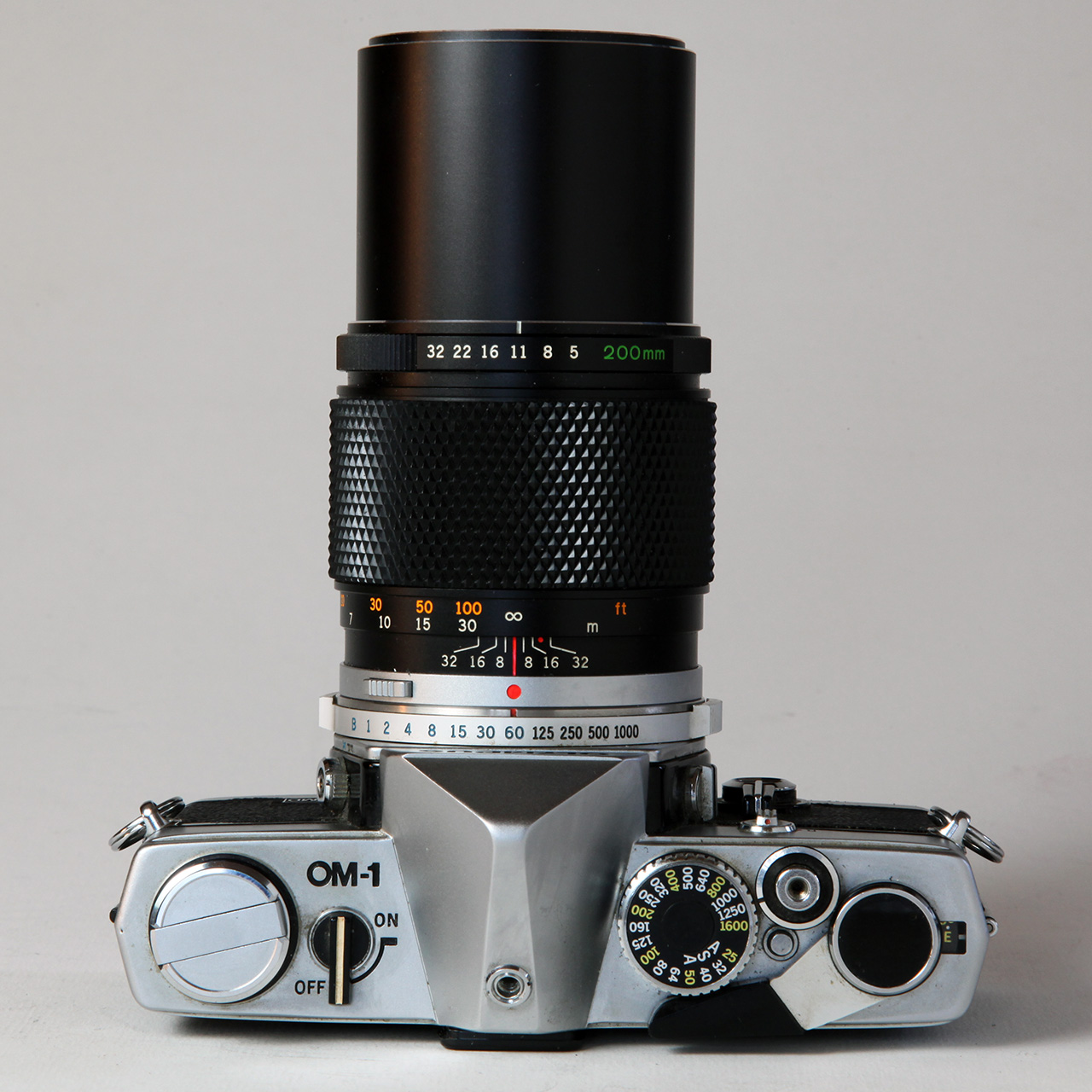 Click to Enlarge - Olympus OM System F.Zuiko Auto-T 1:5 f=200mm with OM-1 MD