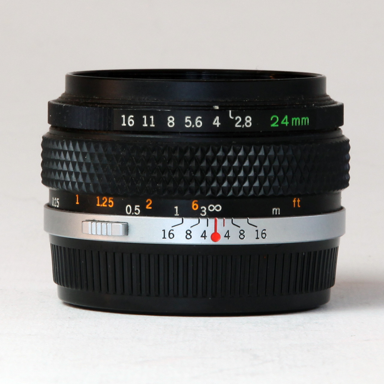 Click to Enlarge - Olympus OM System H.Zuiko Auto-W 1:2.8 f=24mm