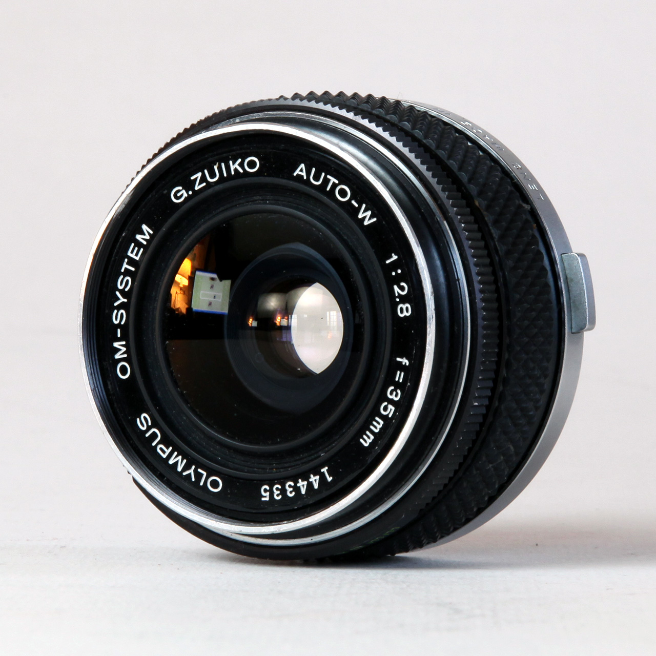Click to Enlarge - Olympus OM System G.Zuiko Auto-W 1:2.8 f=35mm