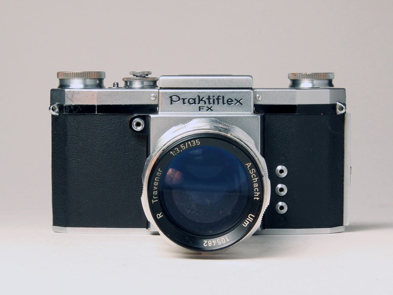 Click to Enlarge - A. Schacht Ulm R. Travenar 1:3.5/135mm on Praktiflex FX