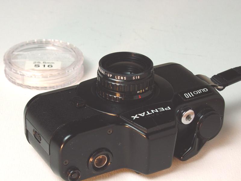 Pentax-110 1:2.8 24mm with 25.5mm S16 Close-up attachment lens - Click to Enlarge
