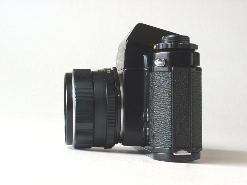Honeywell Pentax H3v with Auto Takumar 55mm f/1.8 - Click to Enlarge