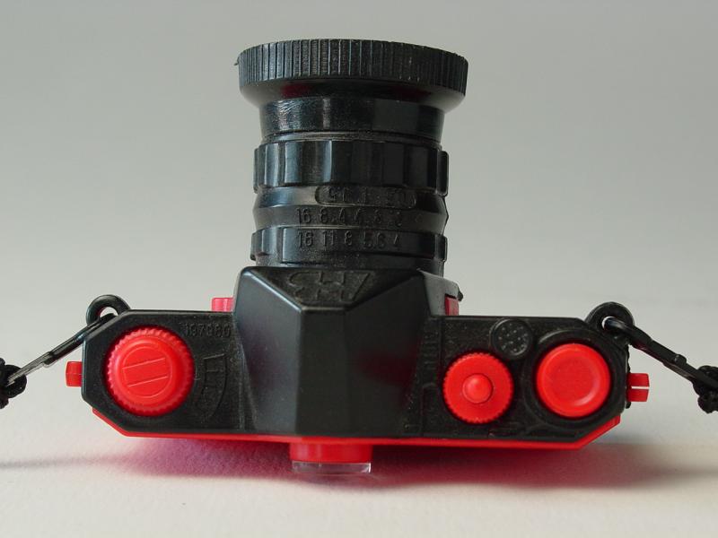 Souvenir Camera Toy with Pictures of Chicago - Click to Enlarge