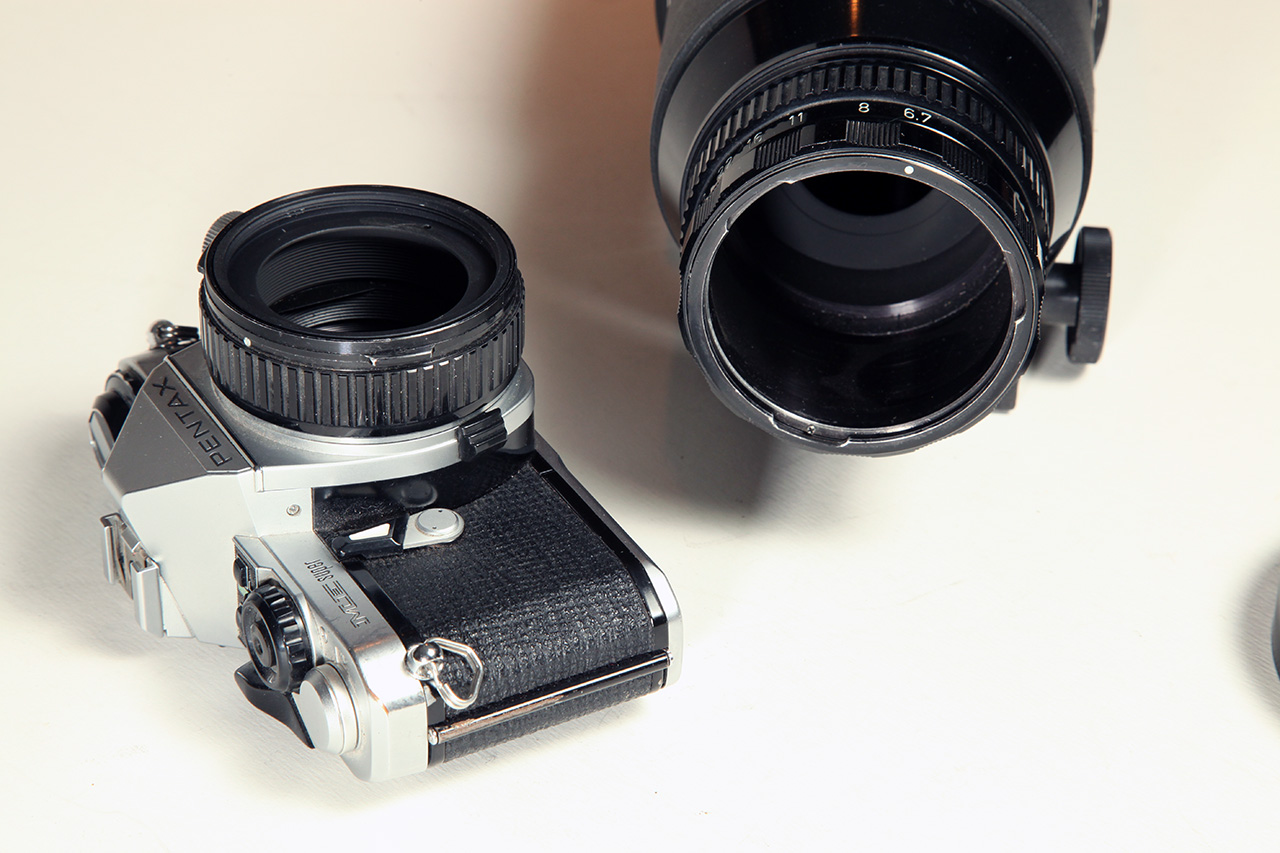 SMC PENTAX ZOOM 1:6.7 135~600mm coupling removed showing filter mount