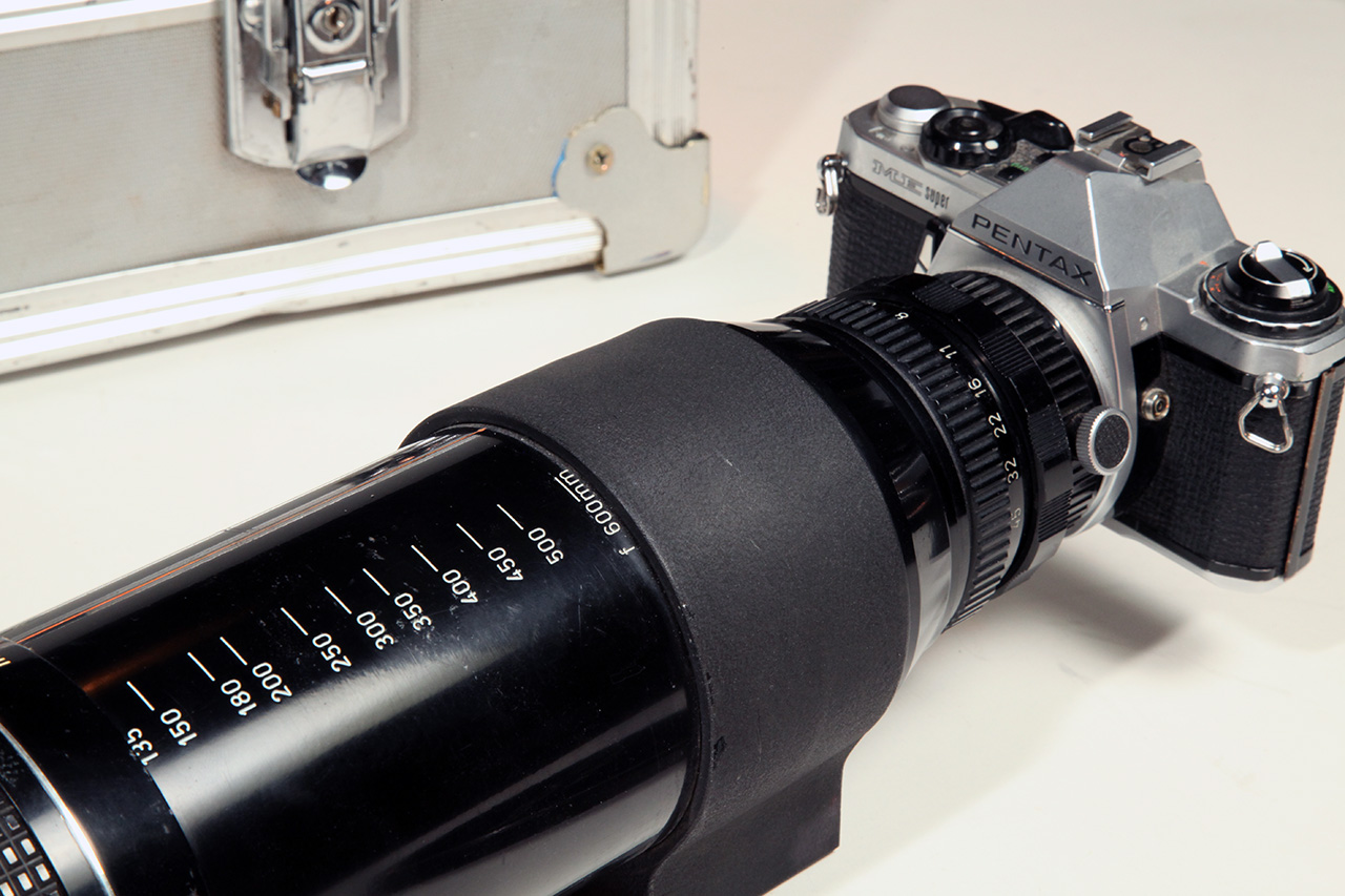SMC PENTAX ZOOM 1:6.7 135~600mm and Carry Case and ME-Super