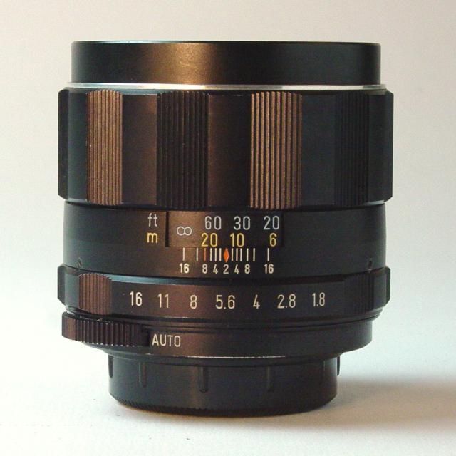 Super-Multi-Coated TAKUMAR 1:1.8/85mm - Click to Enlarge