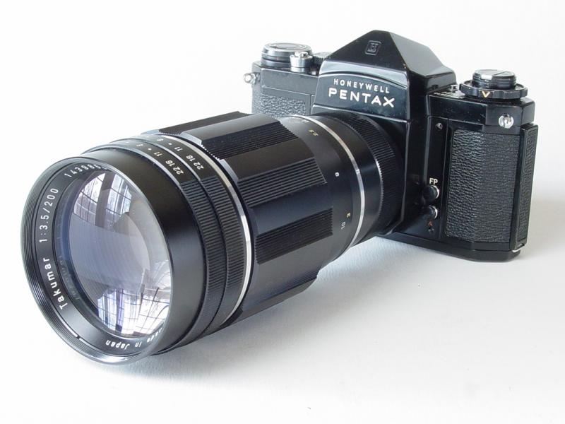 Takumar 1:3.5/200mm on Honeywell Pentax H3V