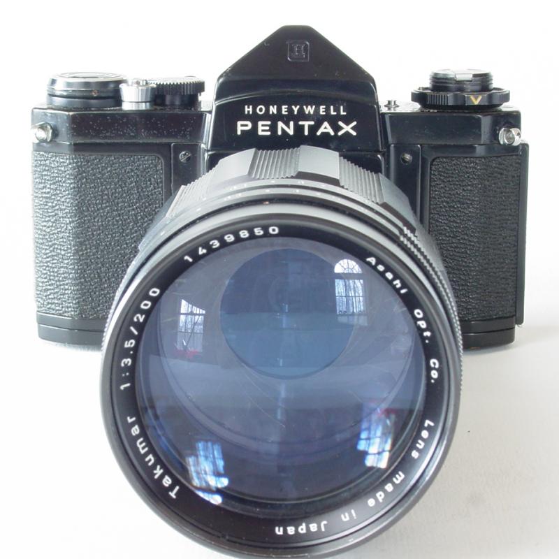 Takumar 1:3.5/200mm on Honeywell Pentax H3V