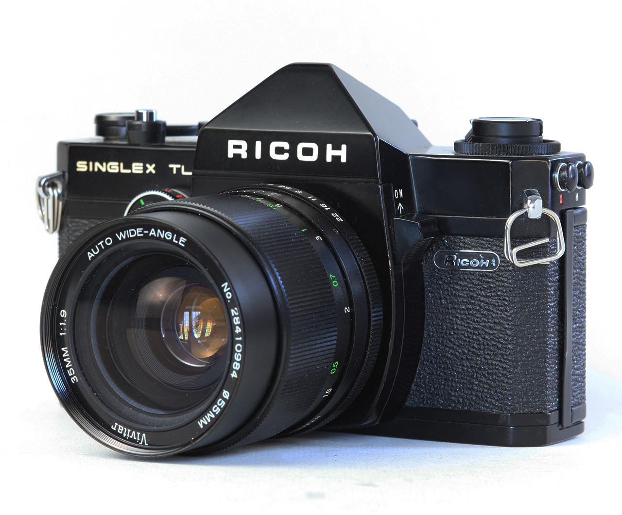 Click to Enlarge - Vivitar 1:1.9/35mm with RICOH Singlex TLS