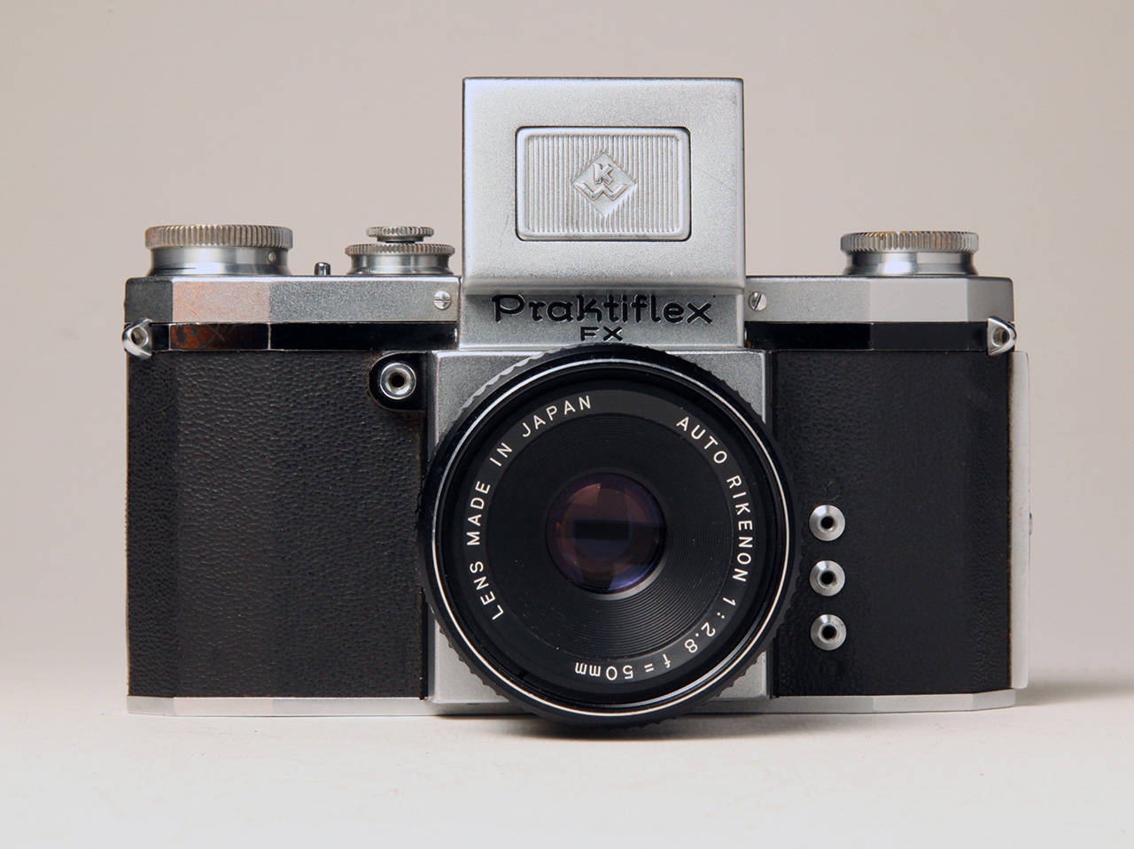 Click to Enlarge - Praktiflex FX - Waist-level Finder