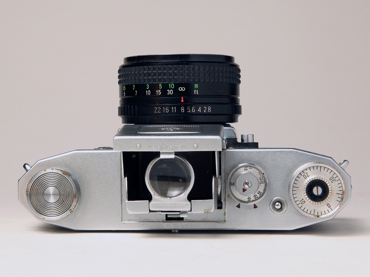 Click to Enlarge - Praktiflex FX - Waist-level Finder magnifier