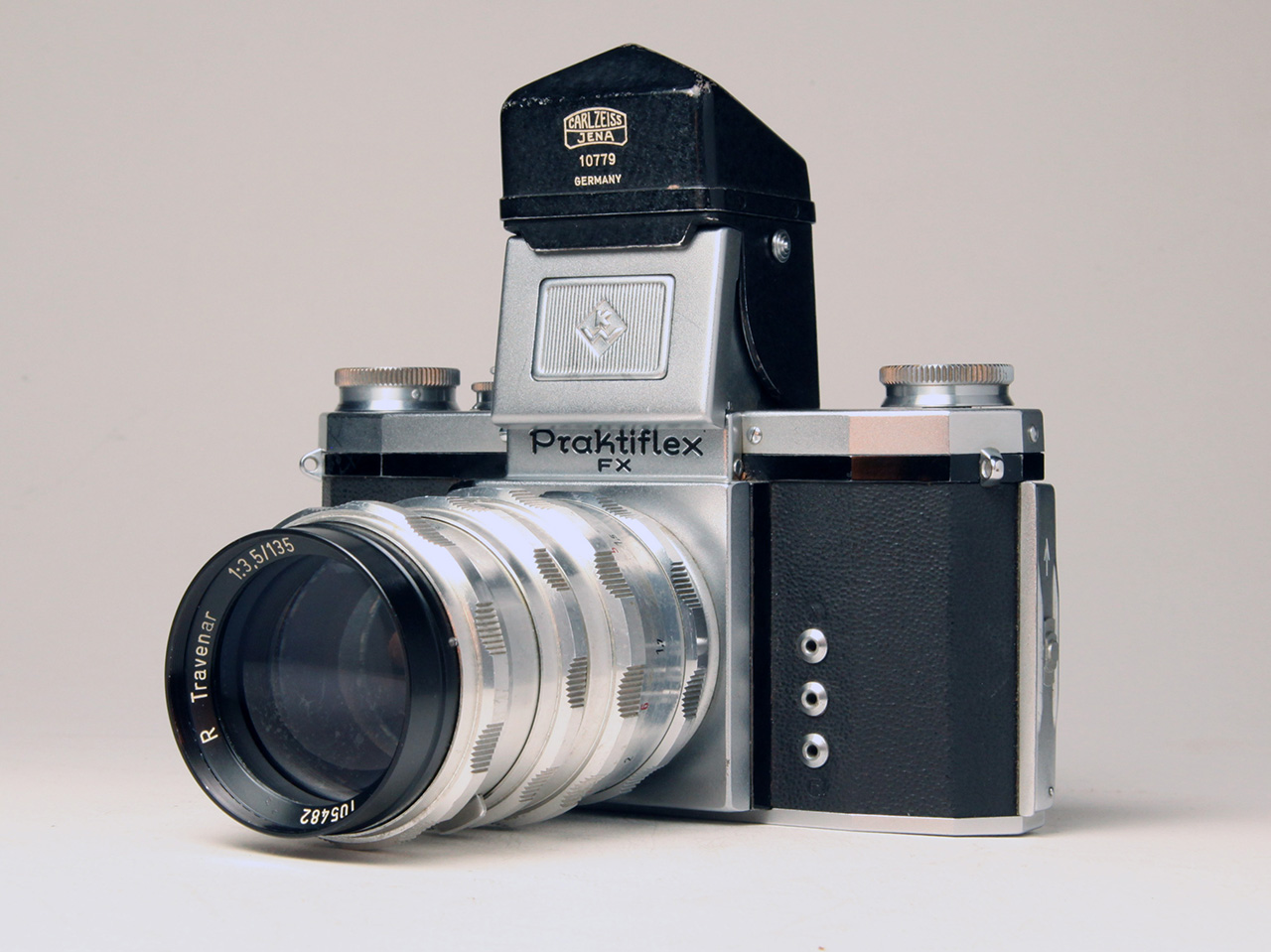 Click to Enlarge - Praktiflex FX with Carl Zeiss Jena Prism Finder
